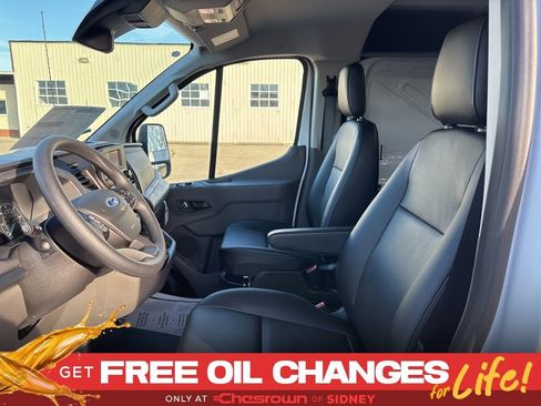 New 2025 Ford Transit 250 Low Roof image 25