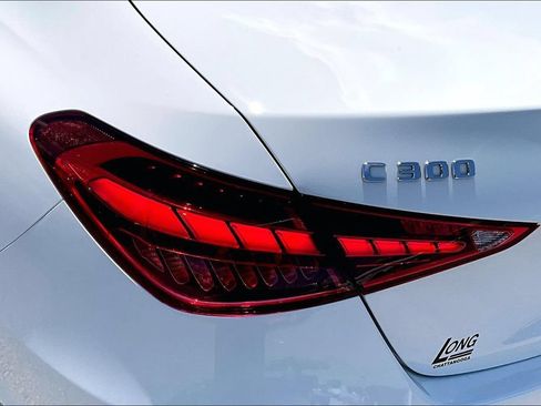 Used 2022 Mercedes-Benz C 300 Sedan image 30