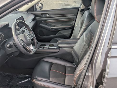 Used 2022 Nissan Altima 2.5 SR image 33