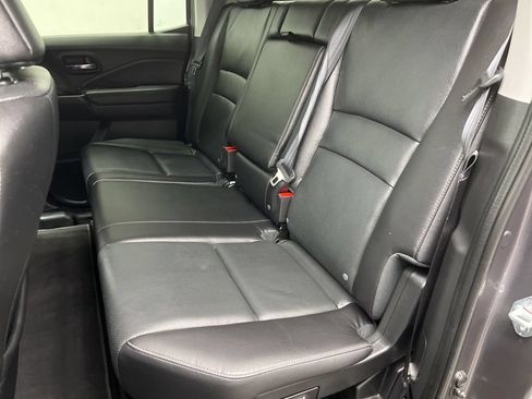 Used 2025 Honda Ridgeline RTL image 21
