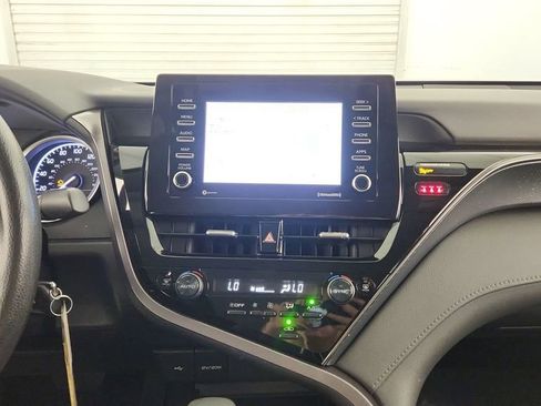 Used 2023 Toyota Camry LE image 12