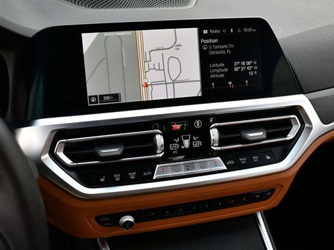 Used 2022 BMW 430i Convertible w/ Convenience Package image 13