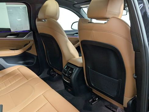 Used 2021 BMW X4 xDrive30i w/ Executive Package image 40