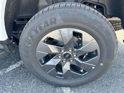 New 2025 Ford F150 Lightning Flash AWD/4WD image 11