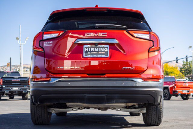 Certified 2024 GMC Terrain AT4 w/ Infotainment Package II AWD/4WD image 58