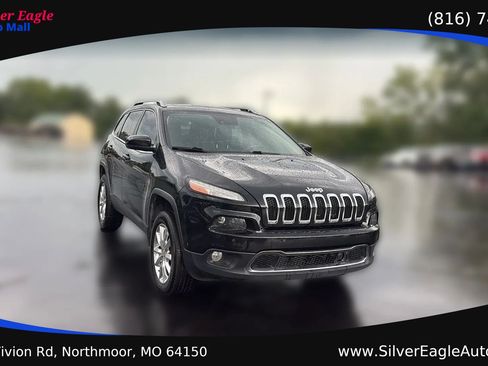 Used 2014 Jeep Cherokee Limited w/ Technology Group AWD/4WD image 7