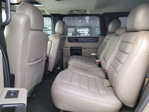 Used 2005 HUMMER H2 w/ Chrome Appearance Package image 14