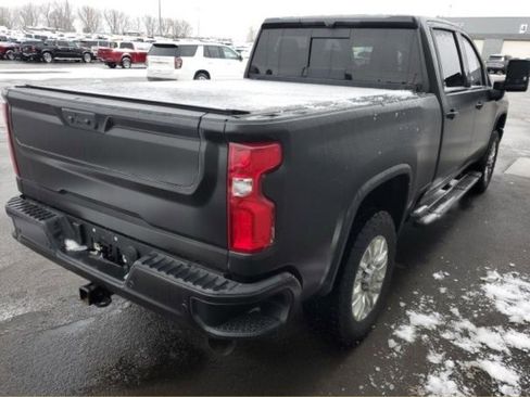 Used 2023 Chevrolet Silverado 3500 High Country w/ Z71 Off-Road Package image 4