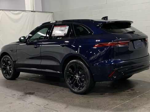 New 2026 Jaguar F-PACE R-Dynamic S image 12