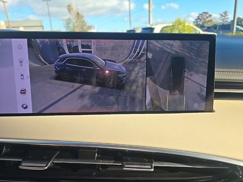 Used 2026 Genesis GV70 3.5T Sport Prestige image 14