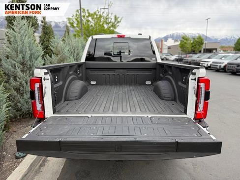 Used 2025 Ford F250 Platinum w/ Tremor Off-Road Package AWD/4WD image 45