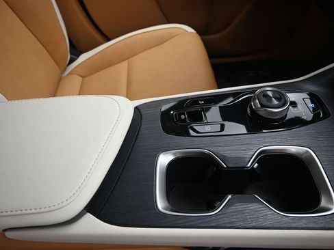 New 2026 Lexus RZ 350e 2WD image 27