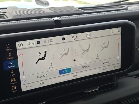 Used 2025 Jeep Gladiator Sport image 28