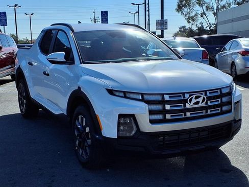 New 2026 Hyundai Santa Cruz SEL FWD image 3