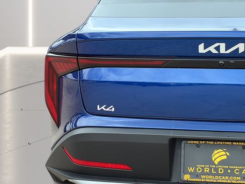 Certified 2025 Kia K4 FWD image 29