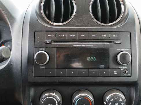 Used 2012 Jeep Compass Sport AWD/4WD image 13