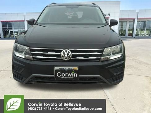 Used 2019 Volkswagen Tiguan SE w/ Panoramic Sunroof Package AWD/4WD image 14