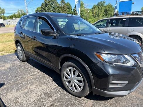 Used 2020 Nissan Rogue S AWD/4WD image 2