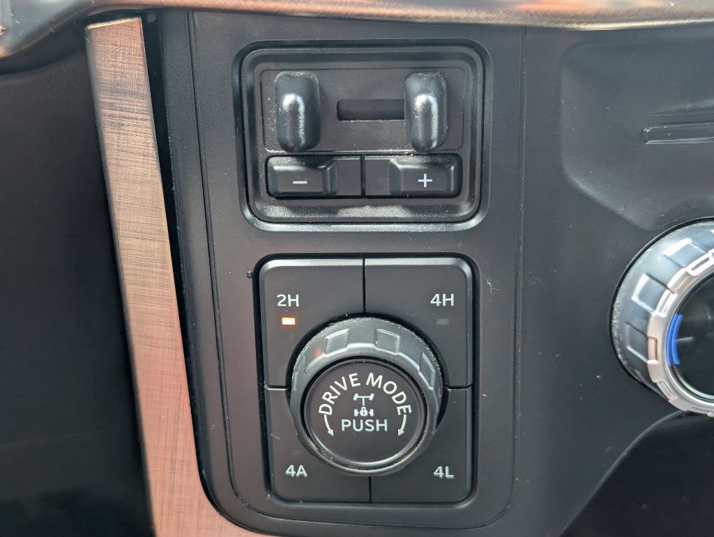 Used 2022 Ford F150 King Ranch w/ Equipment Group 601A High AWD/4WD image 19