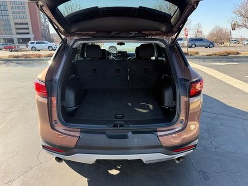 Used 2023 Chevrolet Blazer LT w/ Driver Confidence Package image 5