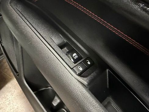 Used 2023 Jeep Compass Trailhawk image 25