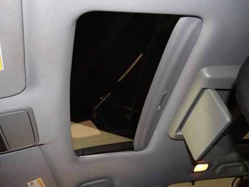 Used 2022 Honda Pilot Elite image 13
