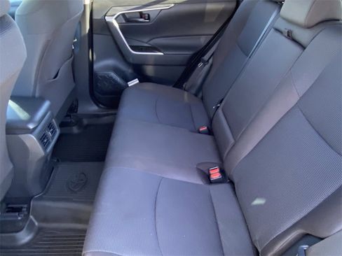 Certified 2025 Toyota RAV4 LE image 18