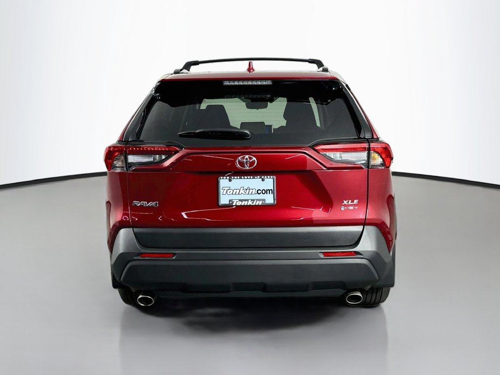 Used 2025 Toyota RAV4 XLE w/ Convenience Package AWD/4WD image 7