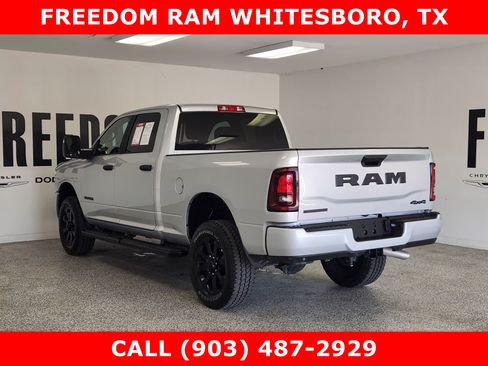 Used 2026 RAM 2500 Big Horn AWD/4WD image 3