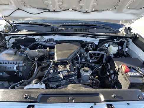 Certified 2019 Toyota Tacoma SR w/ SX Package image 11