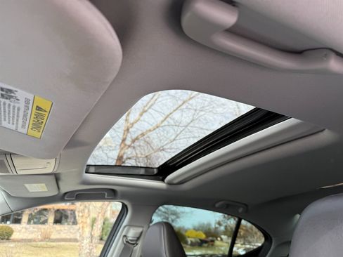 Used 2017 Acura TLX V6 SH-AWD w/ Advance Package image 14