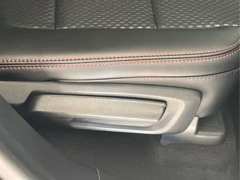 New 2025 Ford Escape ST-Line w/ Cold Weather Package image 32