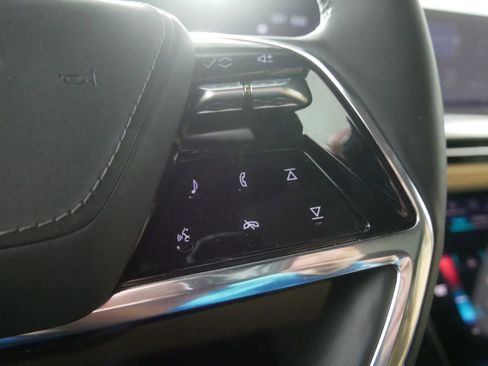 Used 2025 Cadillac Escalade IQ Sport 2 w/ LPO, ONYX Package AWD/4WD image 26