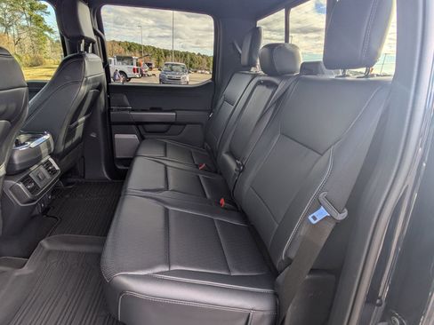 Used 2025 Ford F150 Lariat w/ Equipment Group 501A Mid image 25