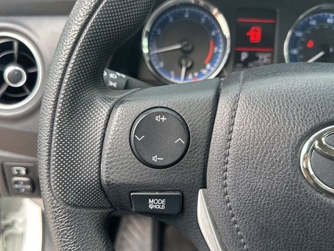 Used 2017 Toyota Corolla LE w/ LE Premium Package image 20