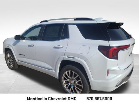 New 2027 GMC Terrain Denali w/ LPO, Black Badging Package AWD/4WD image 6