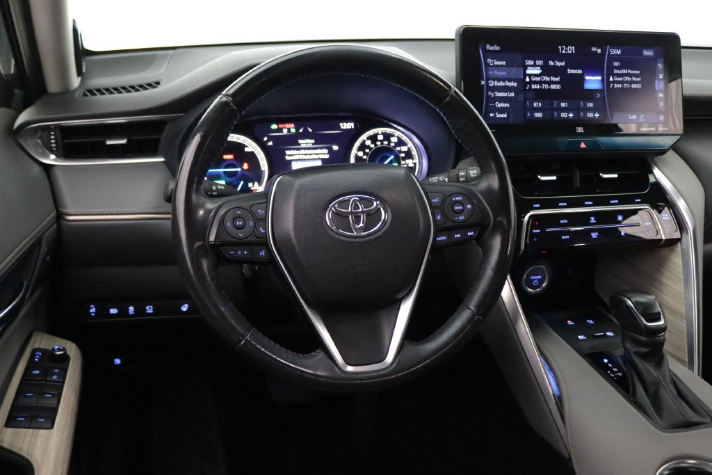 Used 2022 Toyota Venza Limited AWD/4WD image 17