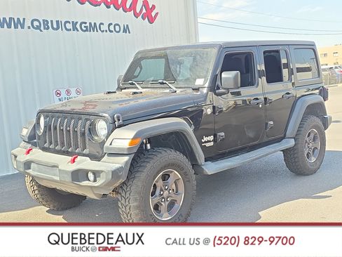 Used 2018 Jeep Wrangler Unlimited Sport S AWD/4WD image 3