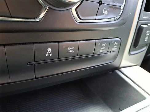 Used 2018 RAM 1500 Big Horn image 24