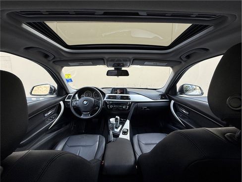 Used 2016 BMW 320i Sedan image 17