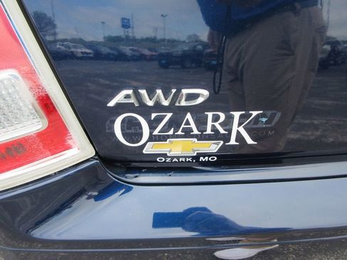Used 2014 Chrysler 300 S AWD/4WD image 12
