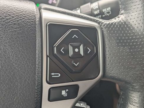 Used 2023 Toyota 4Runner Limited AWD/4WD image 27