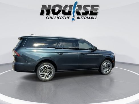 New 2026 Lincoln Navigator L Reserve image 9