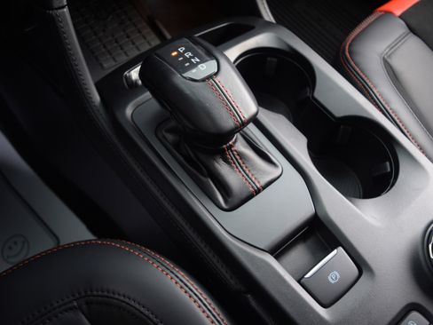 Used 2025 Ford Ranger Raptor image 13