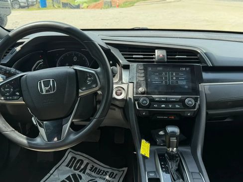 Used 2020 Honda Civic EX image 18