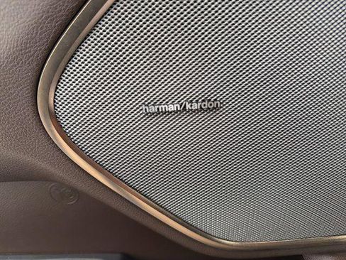 Used 2025 RAM 1500 Limited image 11