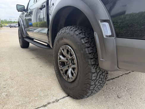 Used 2022 Ford F150 Raptor w/ Raptor 37 Performance Package AWD/4WD image 14