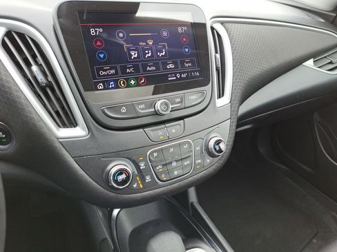 Used 2024 Chevrolet Malibu LT FWD image 28