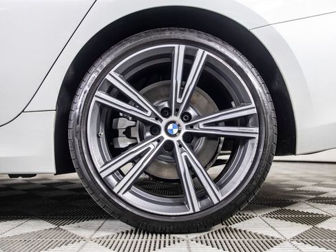 Used 2023 BMW 330i Sedan w/ Premium Package RWD image 40