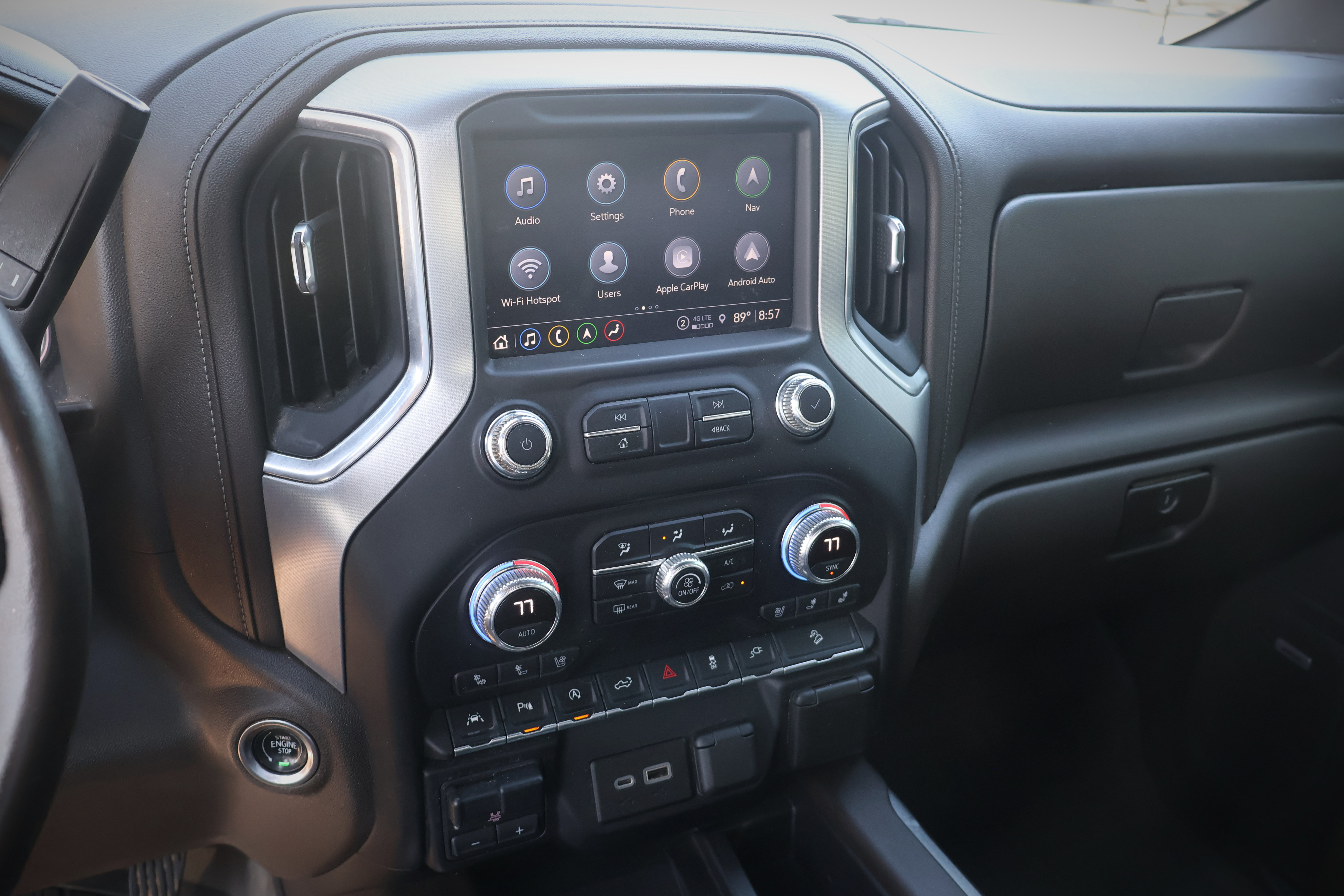 Used 2021 GMC Sierra 1500 SLT w/ SLT Premium Plus Package AWD/4WD image 18